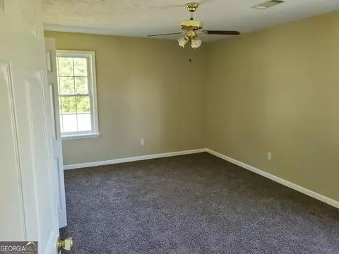 Bedroom - 190 Blackshears Cir, Dublin, GA 31021 photo 1 of 2