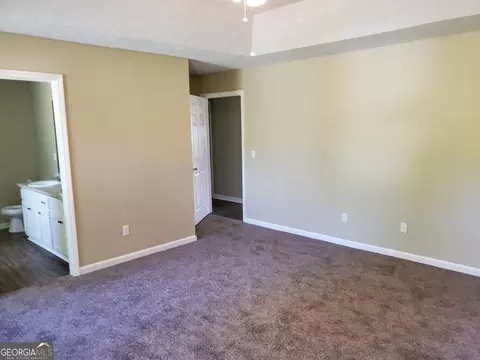 Bedroom - 190 Blackshears Cir, Dublin, GA 31021 photo 2 of 2