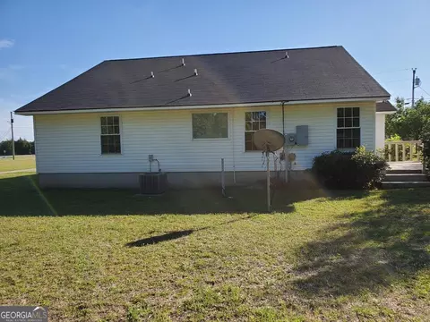 Other - 190 Blackshears Cir, Dublin, GA 31021 photo 2 of 9