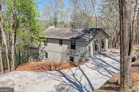 38 Smoky Ridge Ln, Tiger, GA 30576