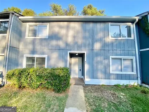 927 Pine Oak Trl, Austell, GA 30168