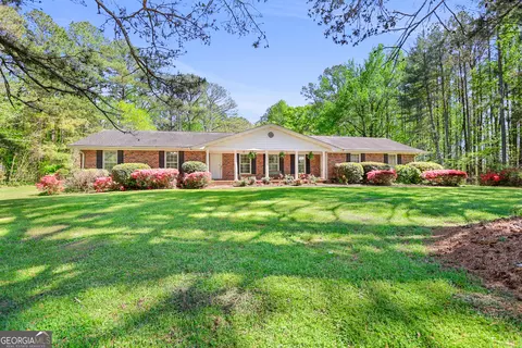 242 Hickory Rd, Fayetteville, GA 30214