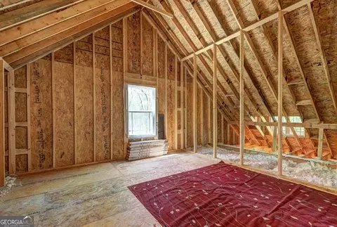 Bedroom - 239 Fox Rd, Griffin, GA 30224 photo 10 of 11