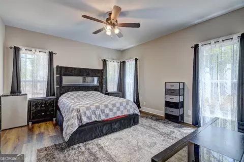 Bedroom - 239 Fox Rd, Griffin, GA 30224 photo 1 of 11