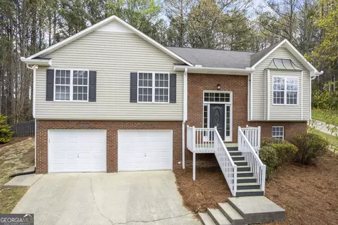 75 Greatwood Dr, White, GA 30184