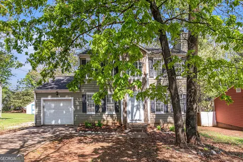 3742 Linecrest Rd, Ellenwood, GA 30294