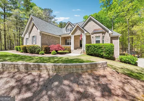 45 Harvey Ave, Covington, GA 30016 photo 4
