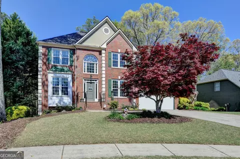 320 Hillside Manor Dr, Sugar Hill, GA 30518