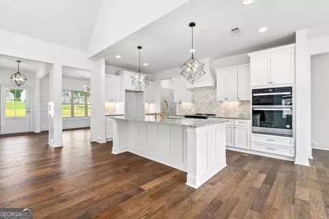 423 Lakeview Way, Lagrange, GA 30241 photo 8