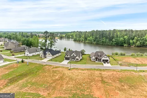 423 Lakeview Way, Lagrange, GA 30241 photo 3