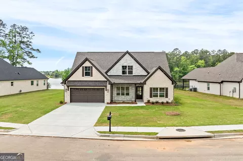423 Lakeview Way, Lagrange, GA 30241