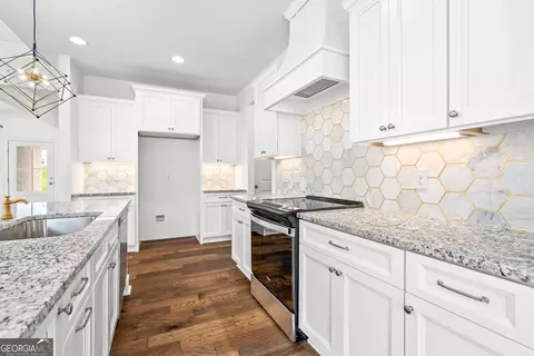 423 Lakeview Way, Lagrange, GA 30241 photo 9