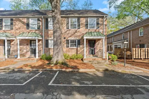 6700 Roswell Rd #20D, Sandy Springs, GA 30328