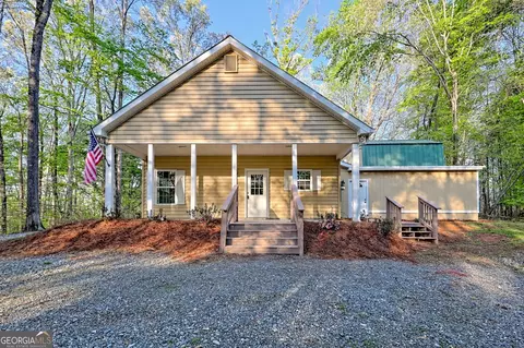 268 Kerdzen Way, Maysville, GA 30558