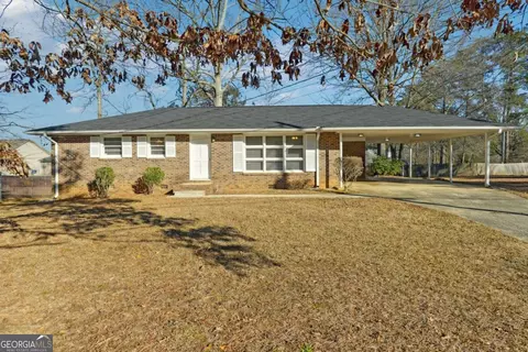 8586 Taylor Rd, Riverdale, GA 30274