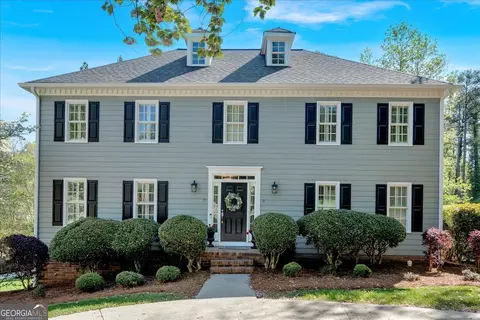 4366 Karls Gate Dr, Marietta, GA 30068