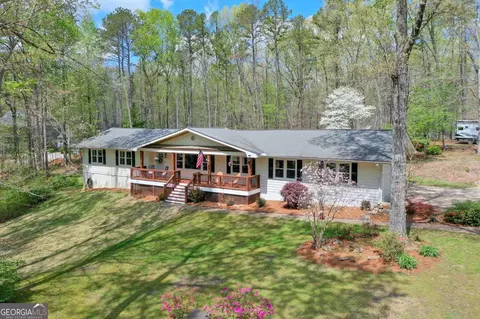 308 White Rd, White, GA 30184