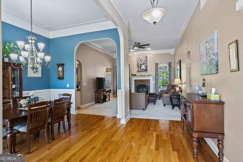 Dining - 2060 Dixie Rd, Covington, GA 30014 photo 1 of 4