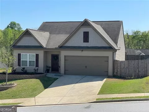 380 Darling Ln, Pendergrass, GA 30567