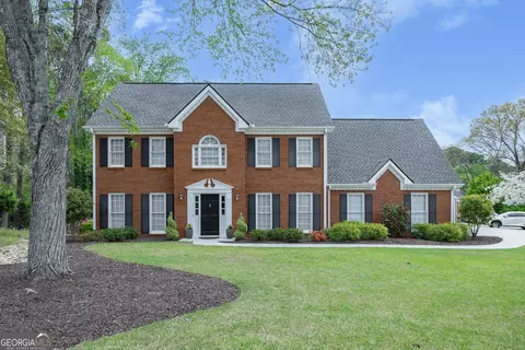 4950 Willow Creek Dr, Woodstock, GA 30188