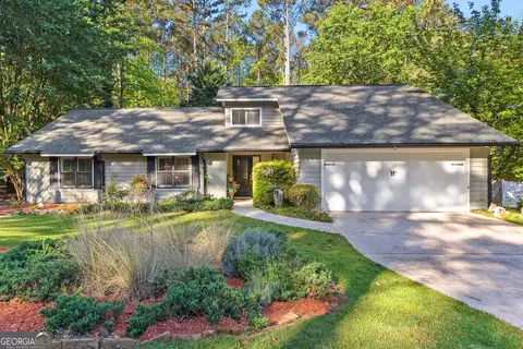 203 Silverwood Way, Peachtree City, GA 30269