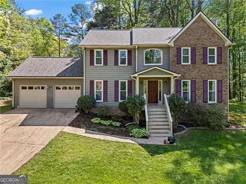 3230 Hopewell Chase Dr, Alpharetta, GA 30004