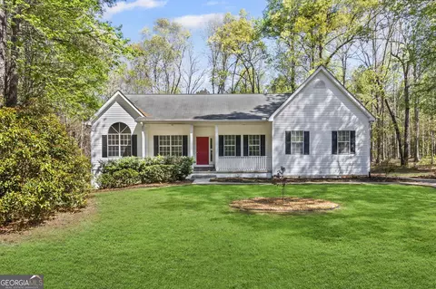 185 Cold Harbor Ct, Sharpsburg, GA 30277