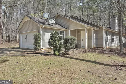 1109 Allen Rd, Grantville, GA 30220