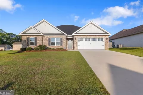 100 Sig Ct, Kathleen, GA 31047