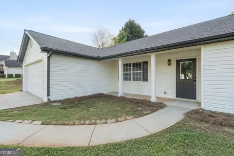 175 Cypress Dr, Covington, GA 30016 photo 4