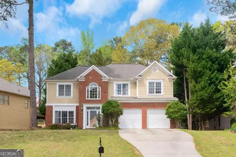 577 Mountain Oaks Pkwy, Stone Mountain, GA 30087