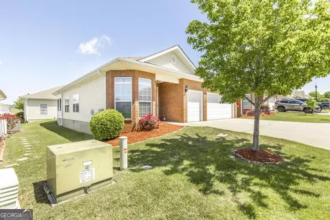 310 Pebble Beach Dr, Perry, GA 31069 photo 4