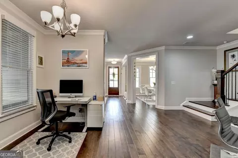 Entry Way - 6425 Bellmoore Park Ln, Duluth, GA 30097 photo 2 of 6