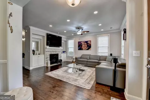 Living - 6425 Bellmoore Park Ln, Duluth, GA 30097 photo 4 of 5