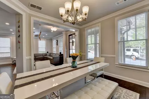 Dining - 6425 Bellmoore Park Ln, Duluth, GA 30097 photo 4 of 5