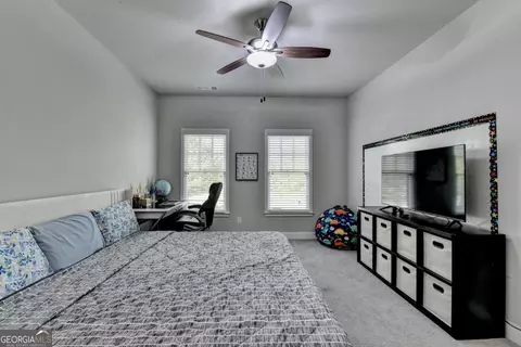 Bedroom - 6425 Bellmoore Park Ln, Duluth, GA 30097 photo 9 of 15