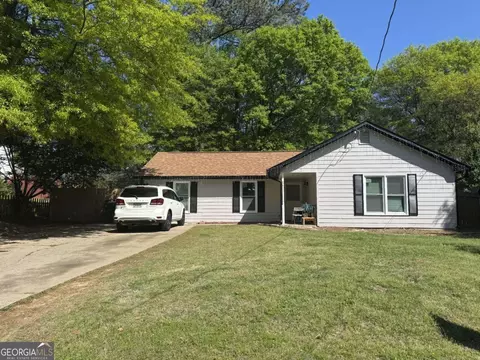 5516 Westberry Ln, Norcross, GA 30071