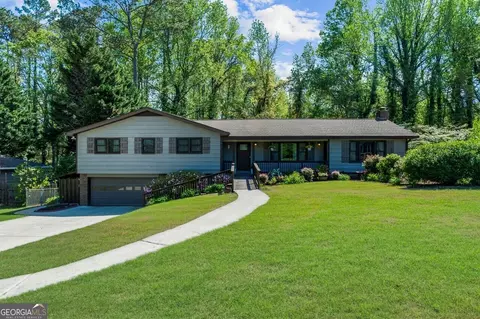 2920 Dara Dr, Marietta, GA 30066