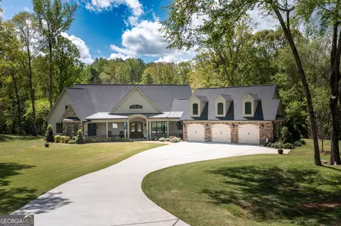 145 Carrington Ln, Brooks, GA 30205