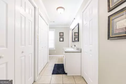 Entry Way - 2045 Northside Rd, Perry, GA 31069 photo 4 of 5