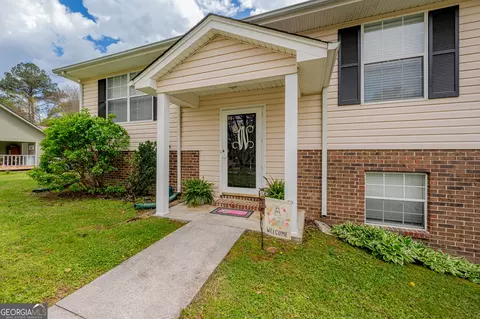 105 Darvin Ln, Lafayette, GA 30728