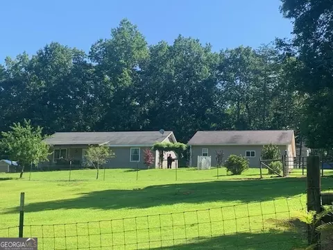 807 Holly Cir, Mount Airy, GA 30563