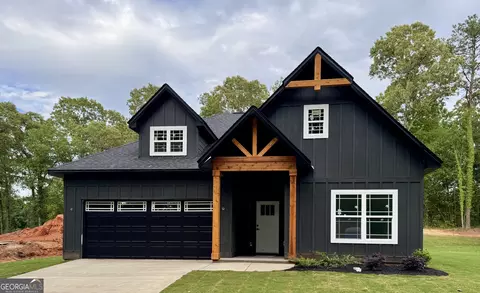114 Friar Tuck Ave, Warner Robins, GA 31088