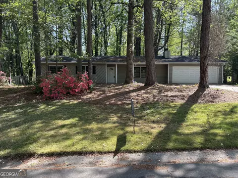 3347 Sir Lancelot Pl SW, Marietta, GA 30008