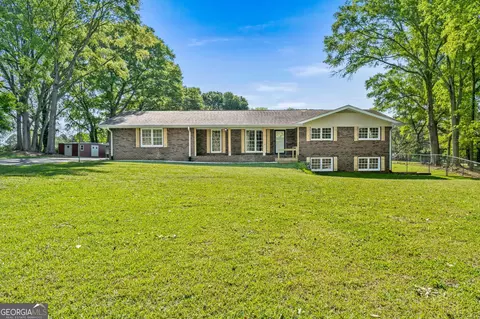 446 Biles Rd, Jackson, GA 30233