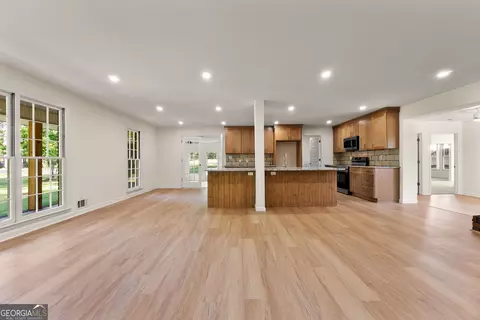 Living - 446 Biles Rd, Jackson, GA 30233 photo 6 of 9