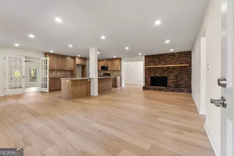 Living - 446 Biles Rd, Jackson, GA 30233 photo 4 of 9