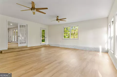 Living - 446 Biles Rd, Jackson, GA 30233 photo 7 of 9