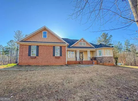 117 Old Plantation Trl NE, Milledgeville, GA 31061