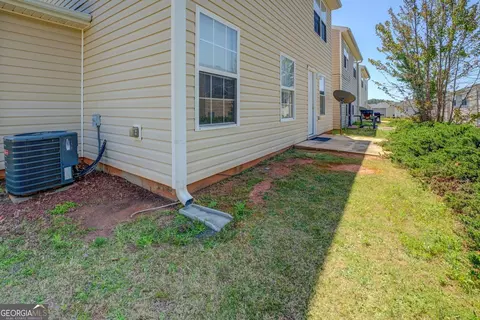 Exterior - 20 Highgate Trl, Covington, GA 30016 photo 4 of 7